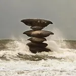 Tiny W/ Balcony And Seaview, Even Out Of Your Bed ! Apartamento Ostende