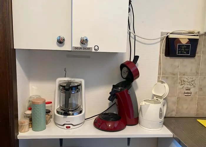 Apartment Tiny W/ Balcony And Seaview, Even Out Of Your Bed ! *