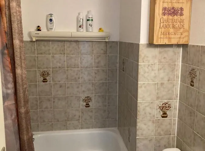 Apartment Tiny W/ Balcony And Seaview, Even Out Of Your Bed ! *