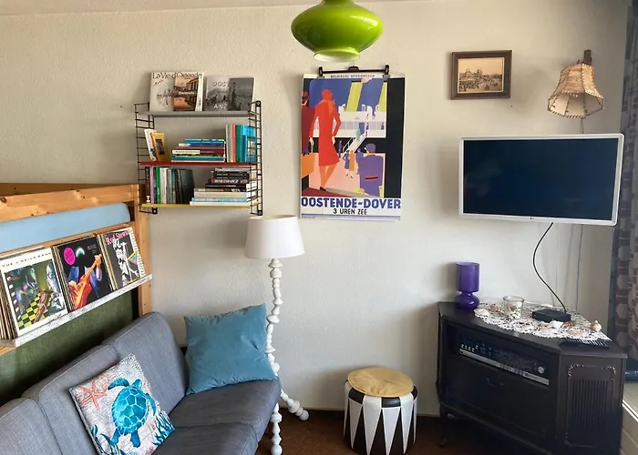 Tiny W/ Balcony And Seaview, Even Out Of Your Bed ! Apartment Ostend