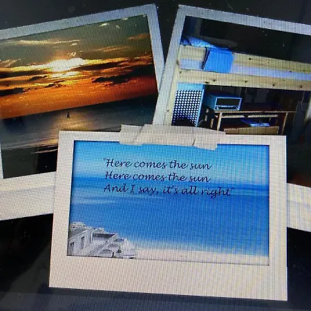 Lejlighed Tiny W/ Balcony And Seaview, Even Out Of Your Bed !