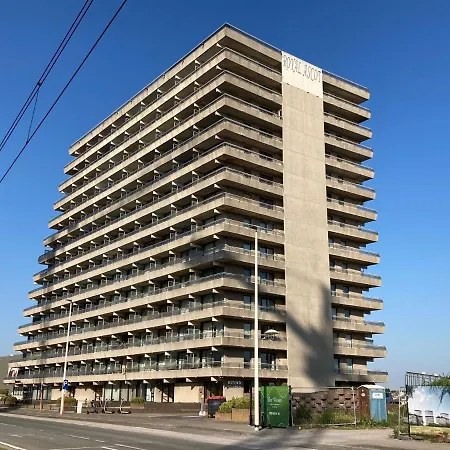 Lejlighed Tiny W/ Balcony And Seaview, Even Out Of Your Bed ! *